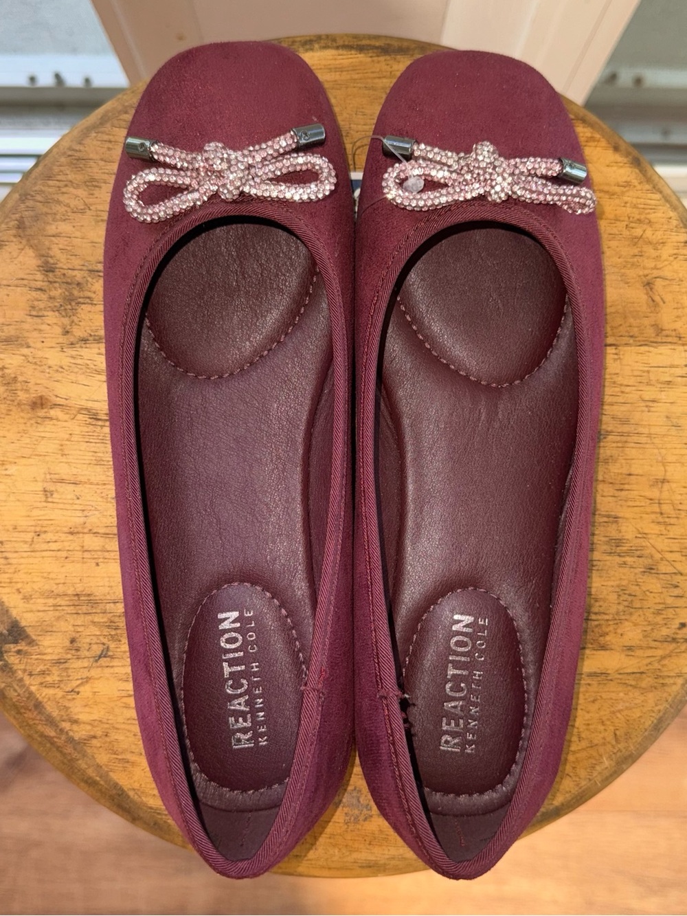 Kenneth Cole Reaction Elstree Jewel Ballet Flats Women 7 Burgundy Rhinestone NWT - Picture 13 of 16